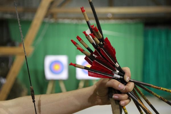 Erlernen der besonderen Reiterbogentechnik